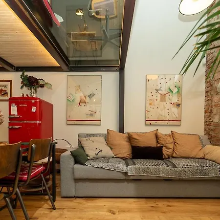 Urban-ethnic Con Ac, Wifi E Smart Tv *